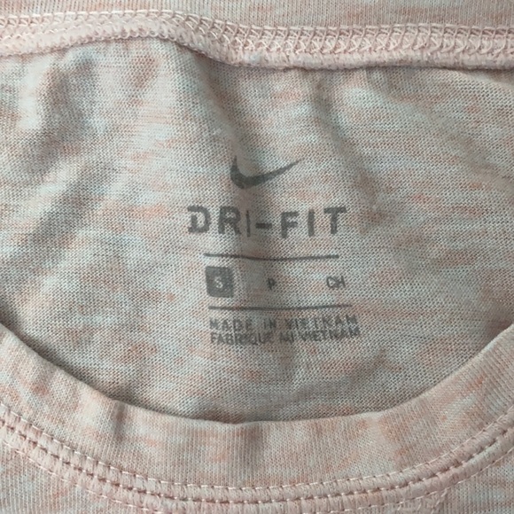 Nike shirt - Picture 3 of 4